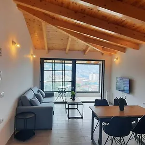 Mbyllur Sarandë