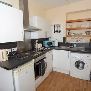 Spacious 2 Bed In The Heart Of Old Town , Edinburgh United Kingdom